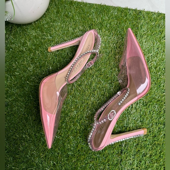 Stuart Weitzman
Glam 100 Strap Pumps Color: Pink/Clear size 6 - Picture 10 of 16